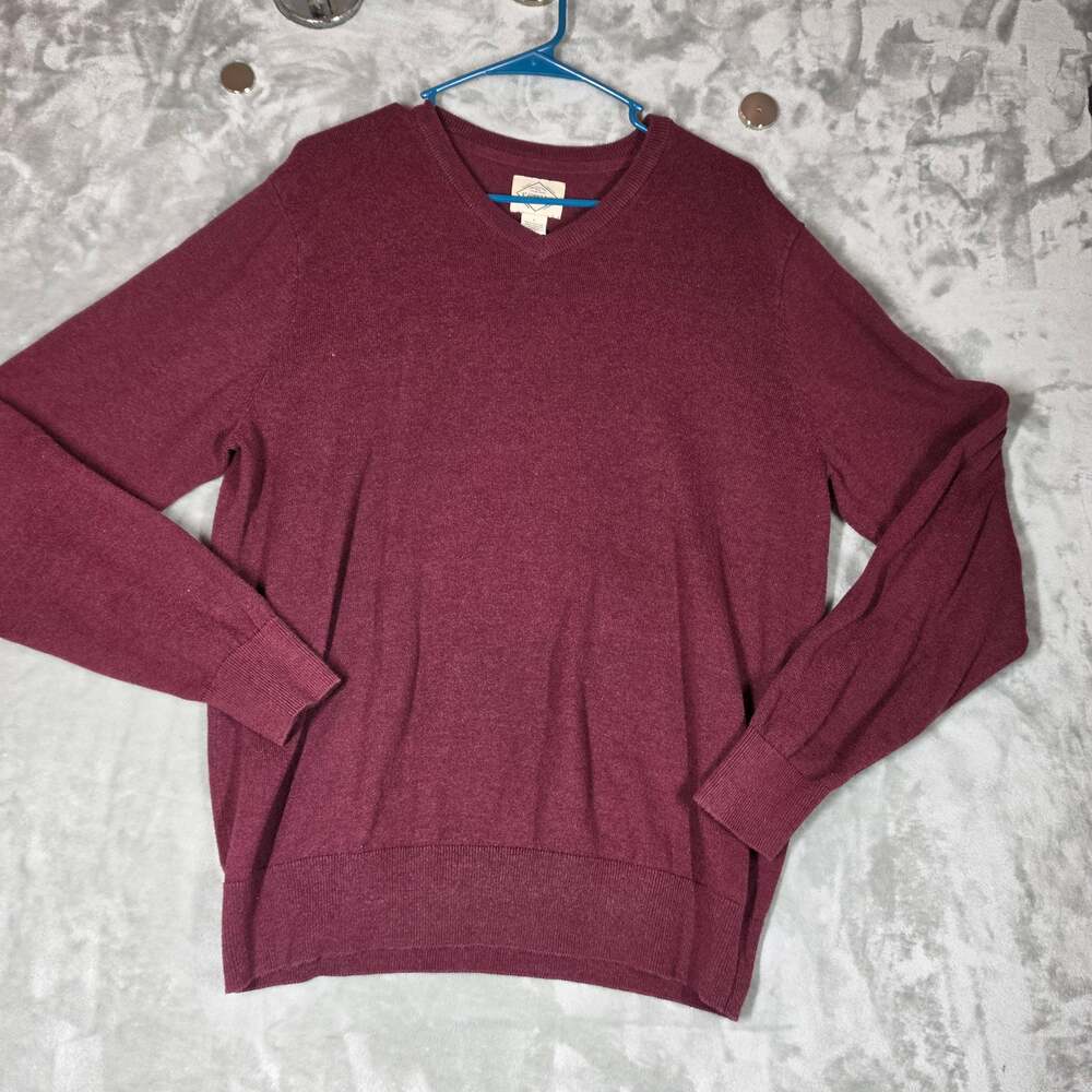 St Johns Bay Mens Large Burgundy V Neck Pullover Sweater Long Sleeve Knit